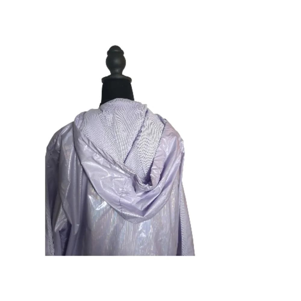 ZYIA NWT Medium Active Irridescent Lilac Lightweight Nylon Athletic Jacket